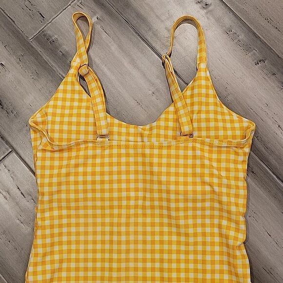 Swimsuit size S - Picture 4 of 4